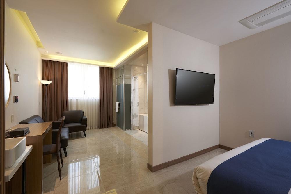 Benikea Hotel Yangsan Buitenkant foto