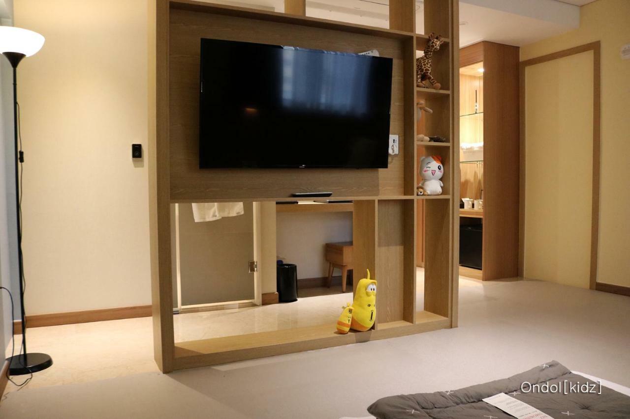 Benikea Hotel Yangsan Buitenkant foto