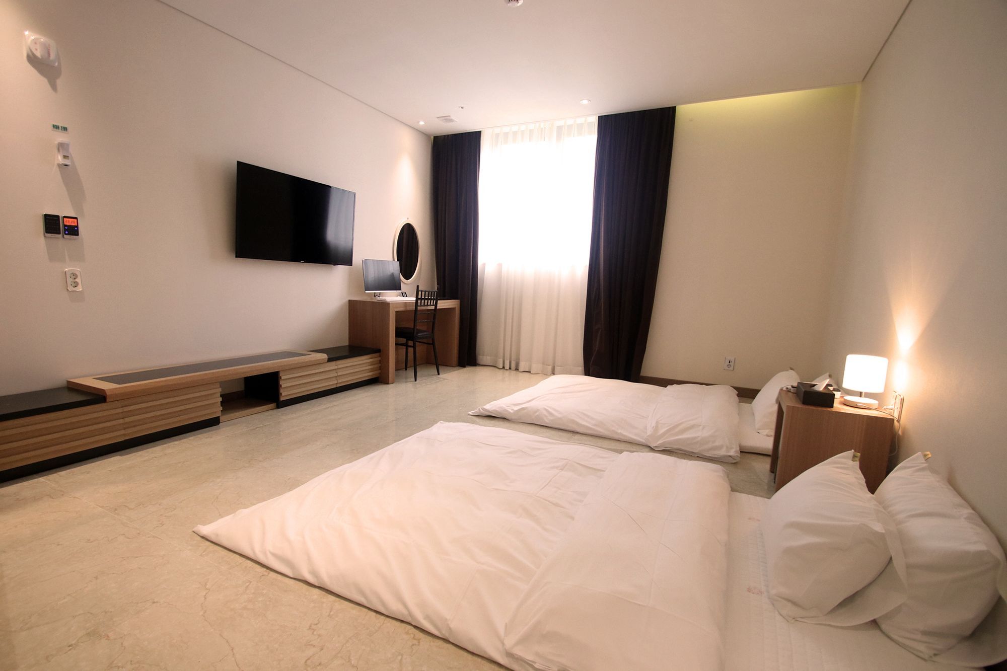 Benikea Hotel Yangsan Buitenkant foto