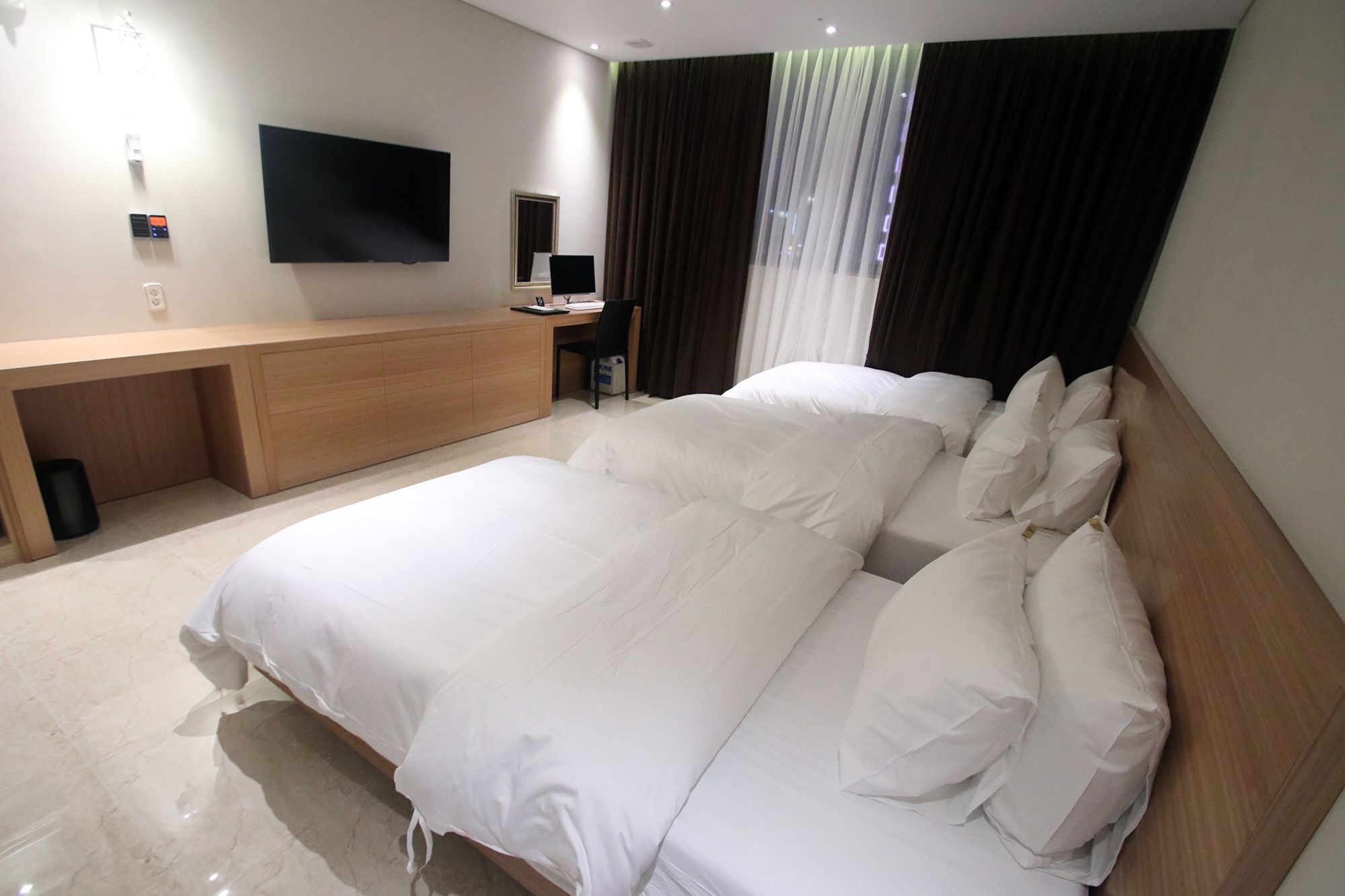 Benikea Hotel Yangsan Buitenkant foto