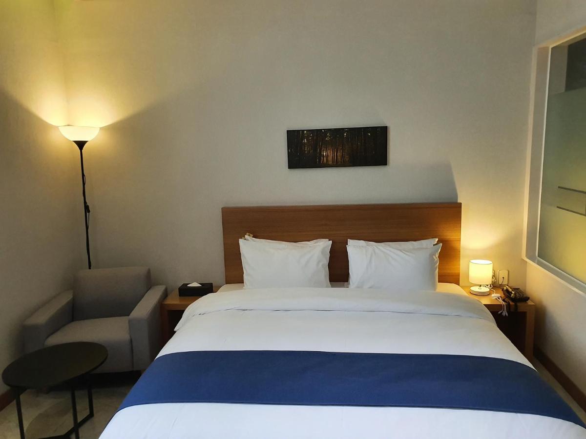 Benikea Hotel Yangsan Buitenkant foto